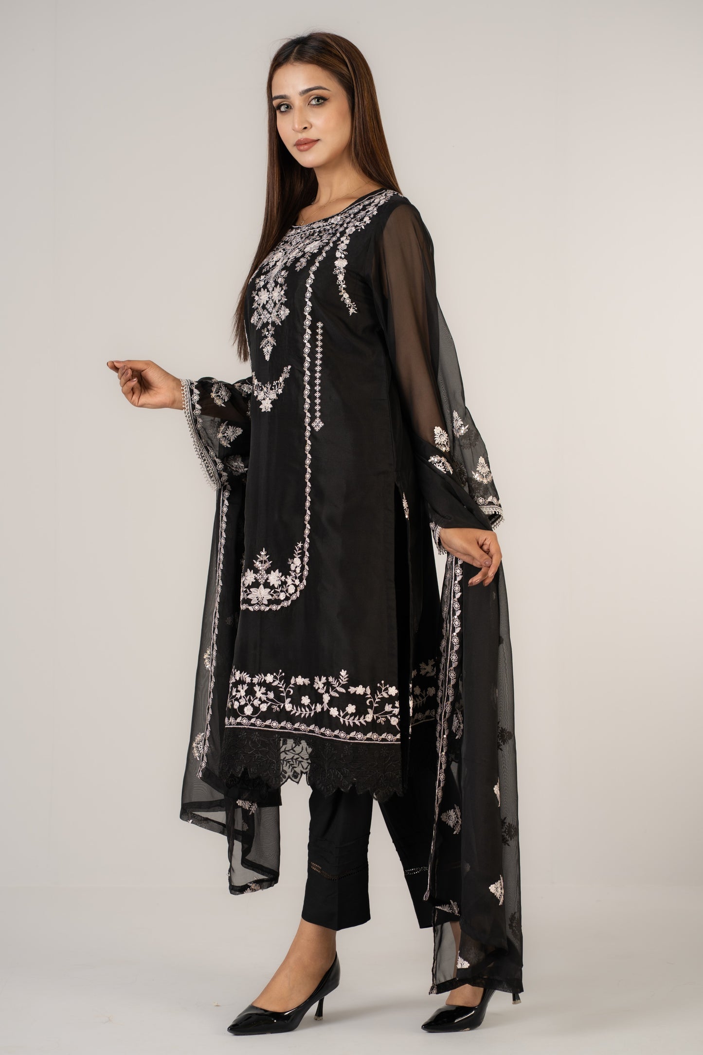 Black Soft Organza 3 Pcs Suit