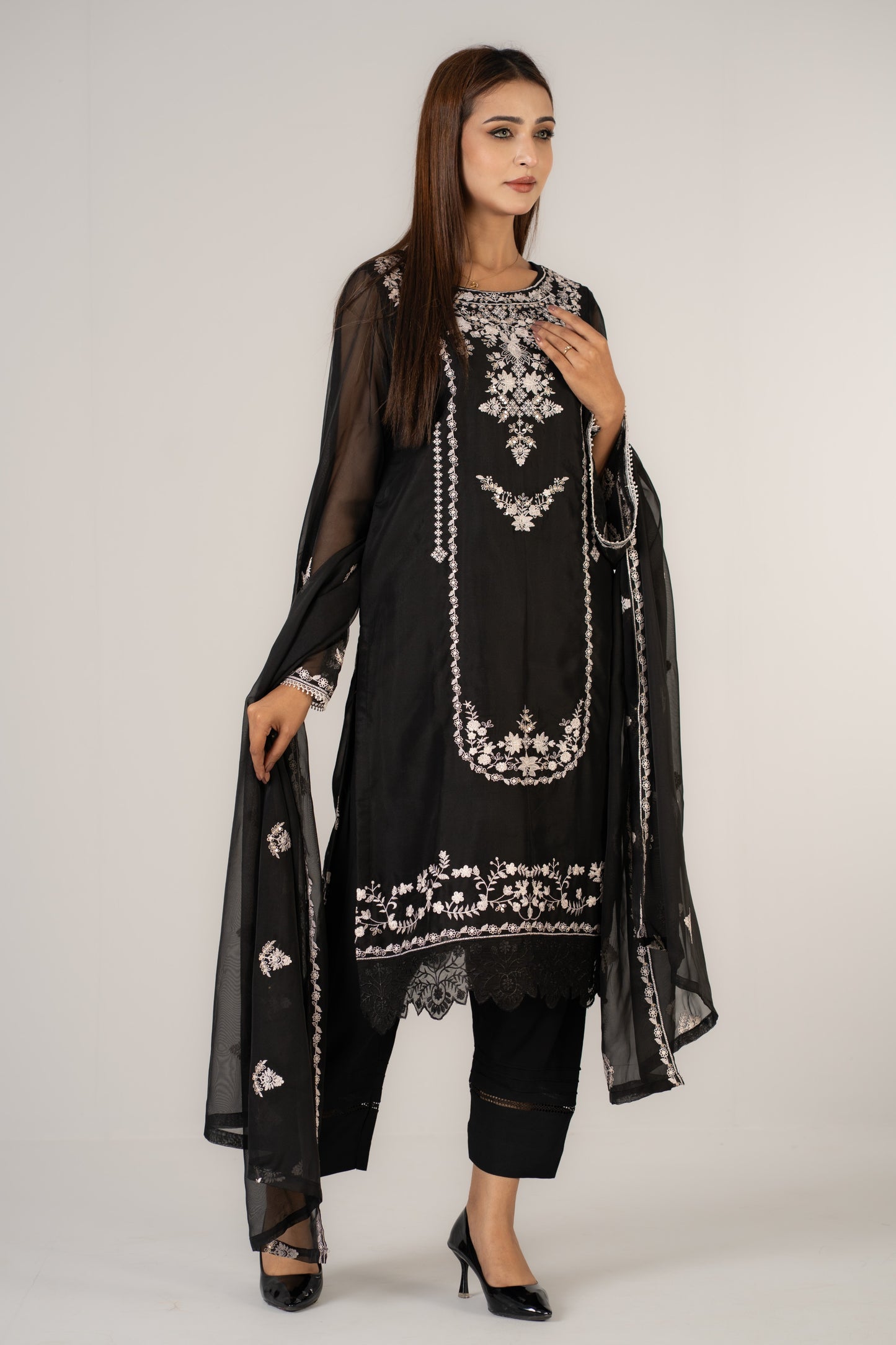 Black Soft Organza 3 Pcs Suit