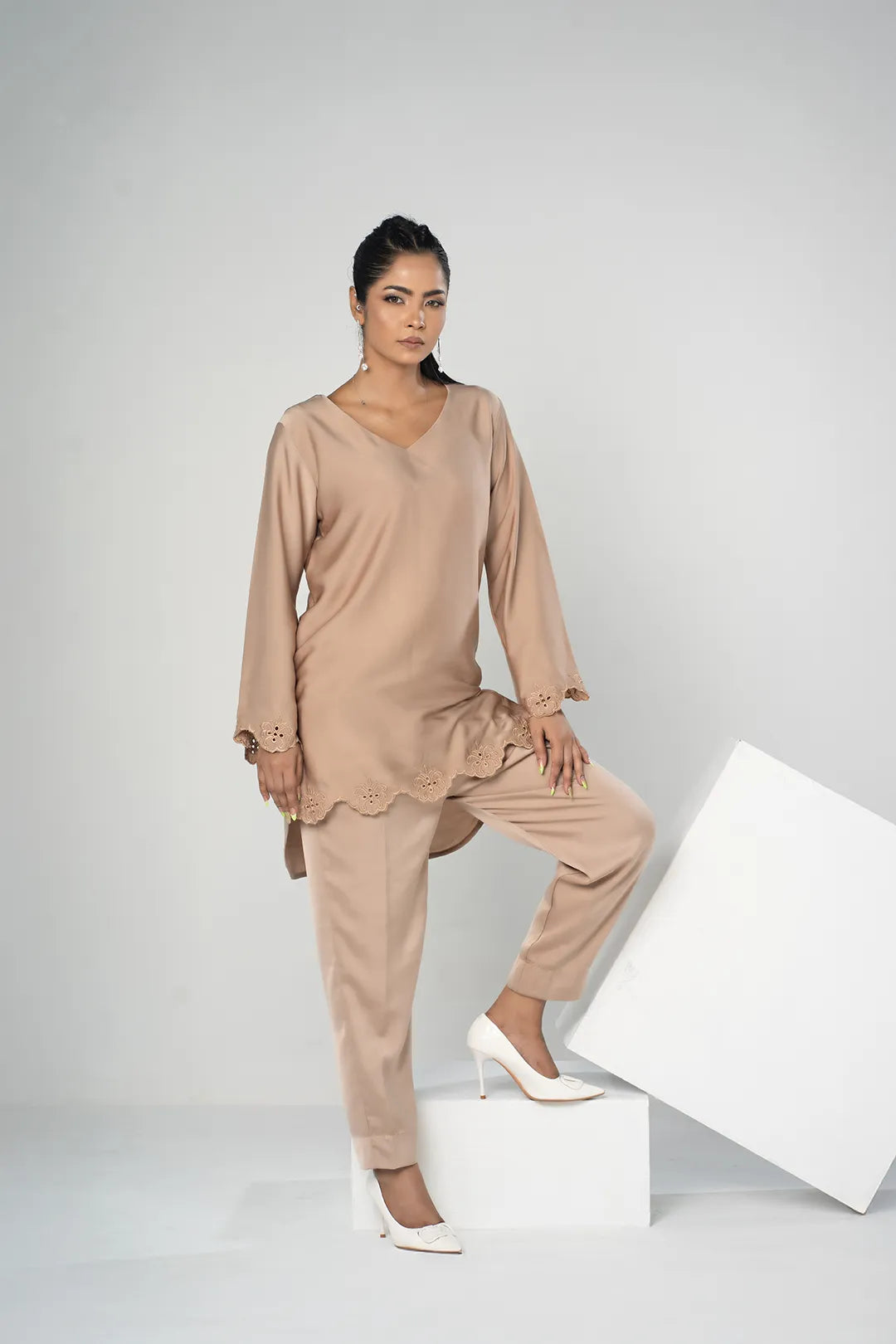 Embroidered Co-Ord Set (Beige)