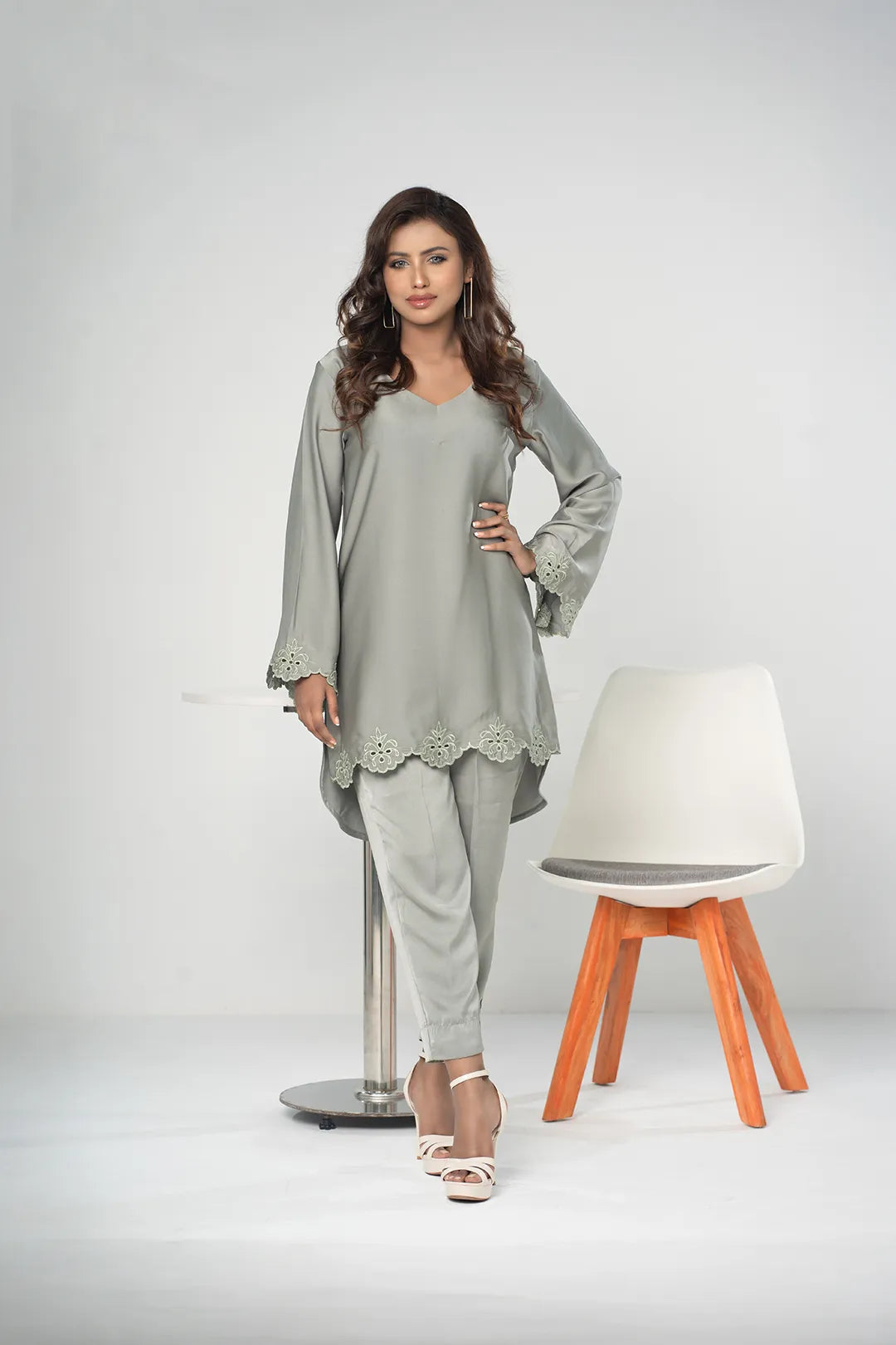 Embroidered Co-Ord Set (Olive)