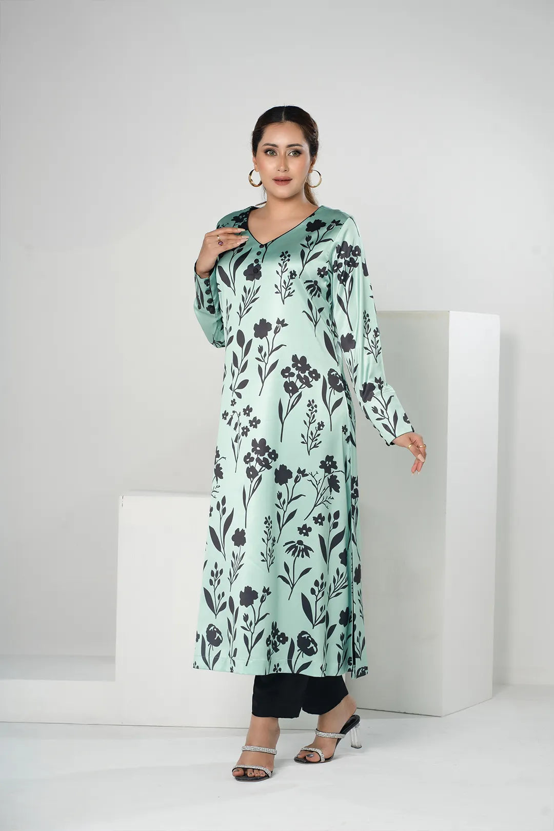 Nilofar Whisper