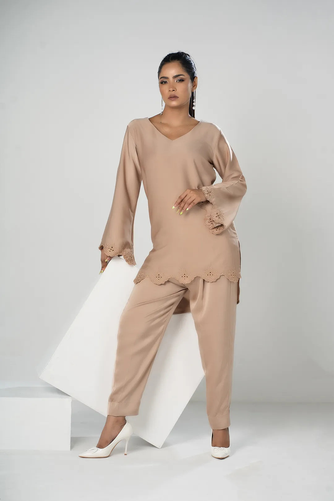 Embroidered Co-Ord Set (Beige)