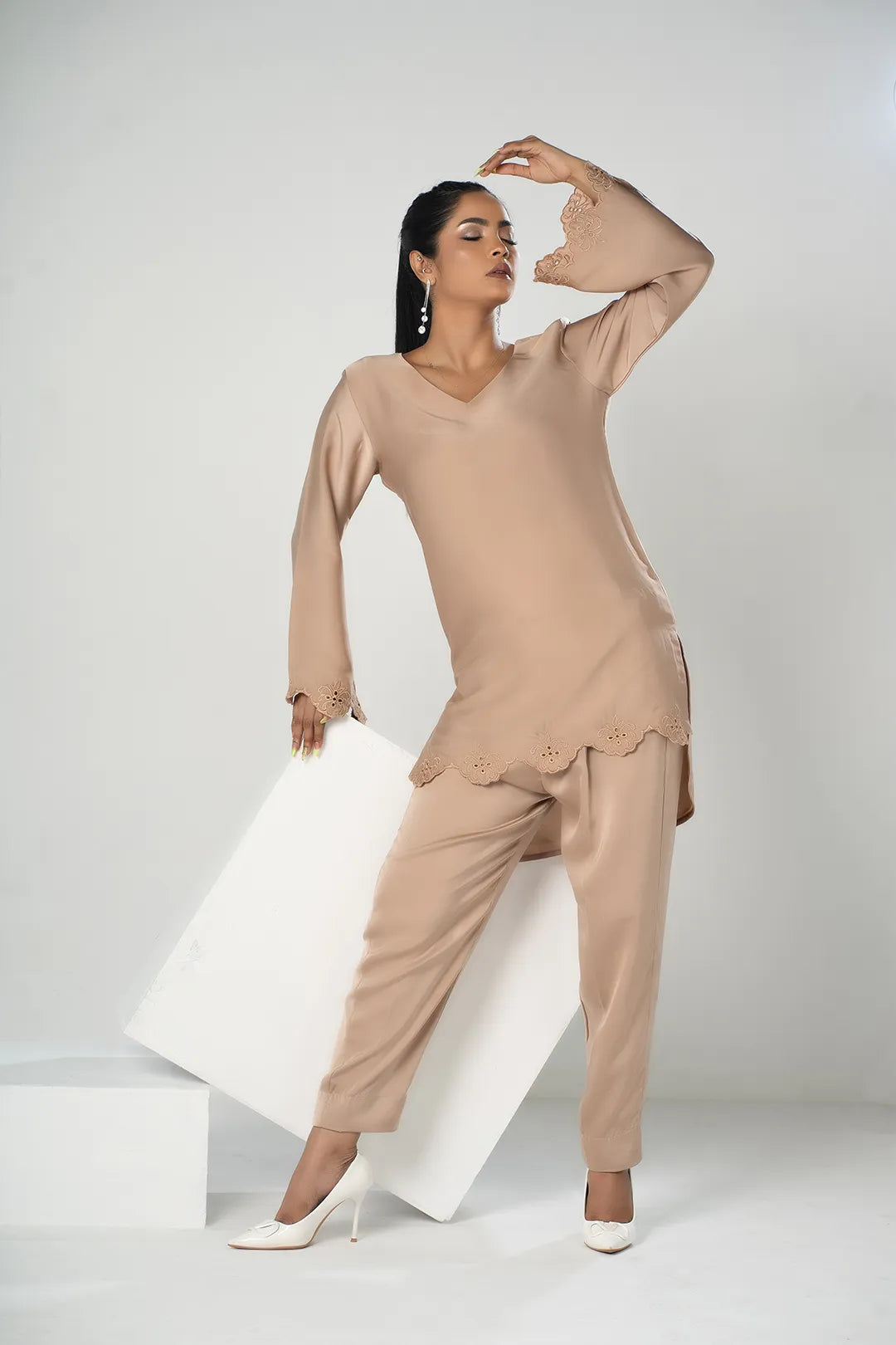 Embroidered Co-Ord Set (Beige)