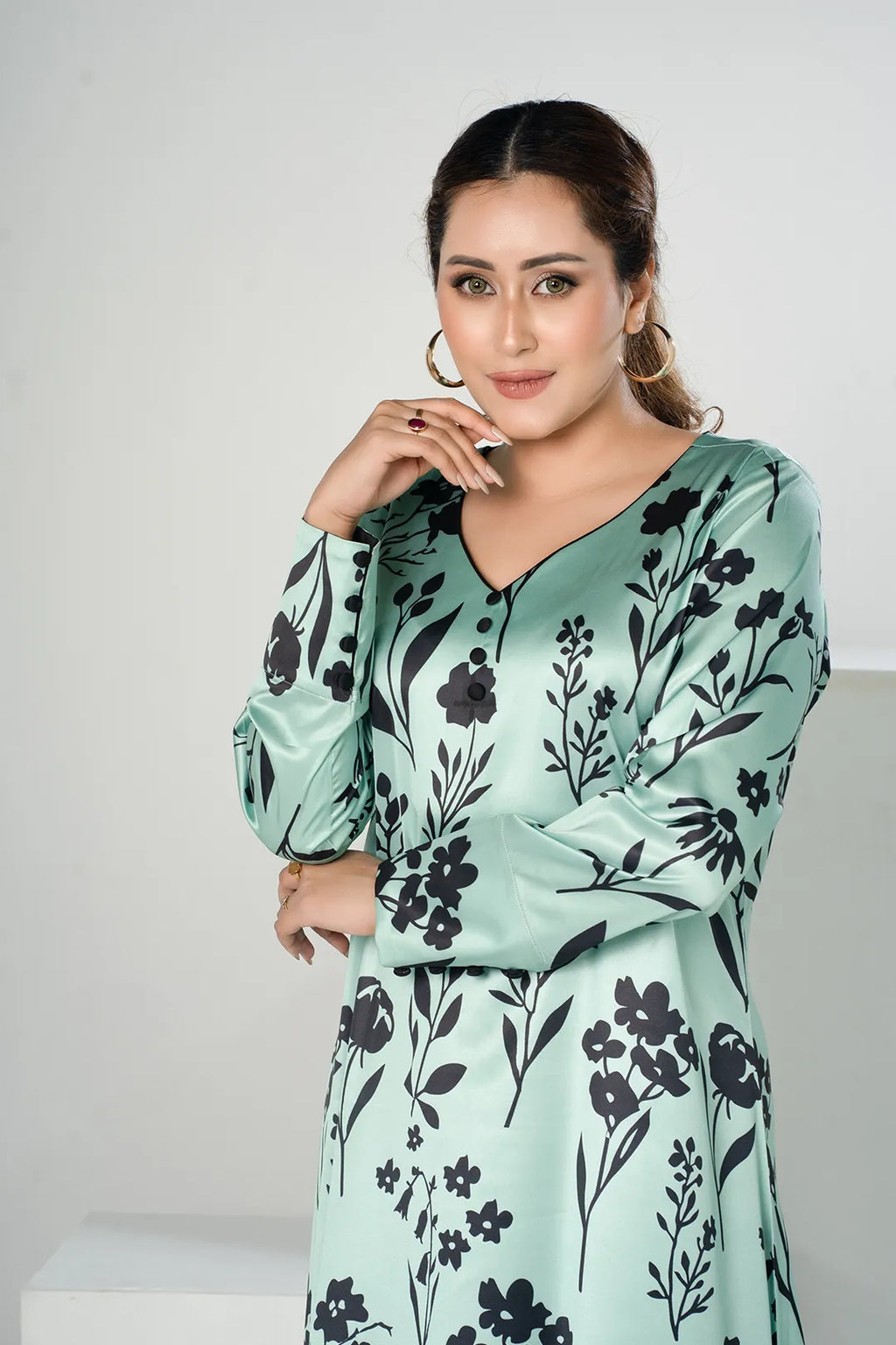 Nilofar Whisper