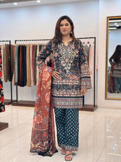 Zubeida Grace – Printed & Embroidered 3 Piece Set