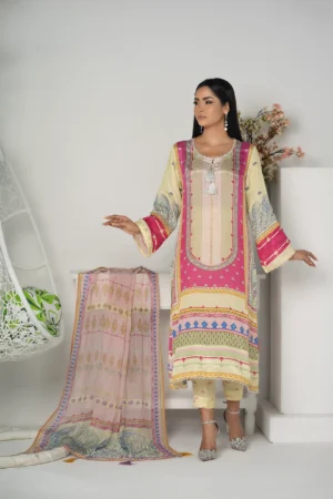 Zarina Glow – Elegant 3-Piece Russian Silk Ensemble with Intricate Embroidery | BenBerg
